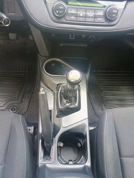 Toyota RAV 4 ORIGINAL KM-Active