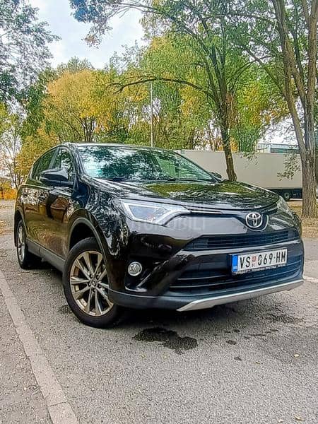 Toyota RAV 4 ORIGINAL KM-Active
