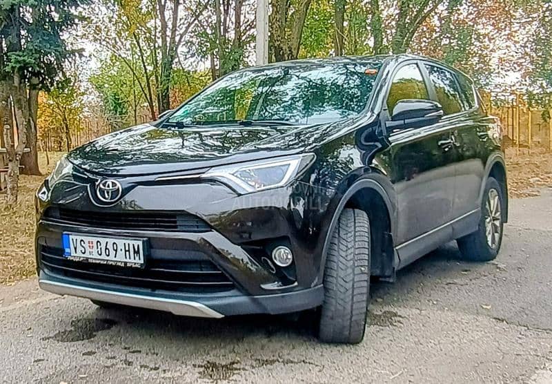 Toyota RAV 4 ORIGINAL KM-Active