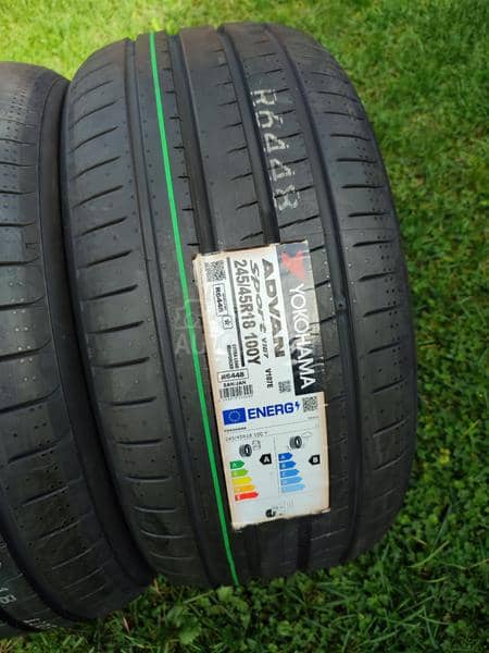 Yokohama 245/45 R18 Letnja