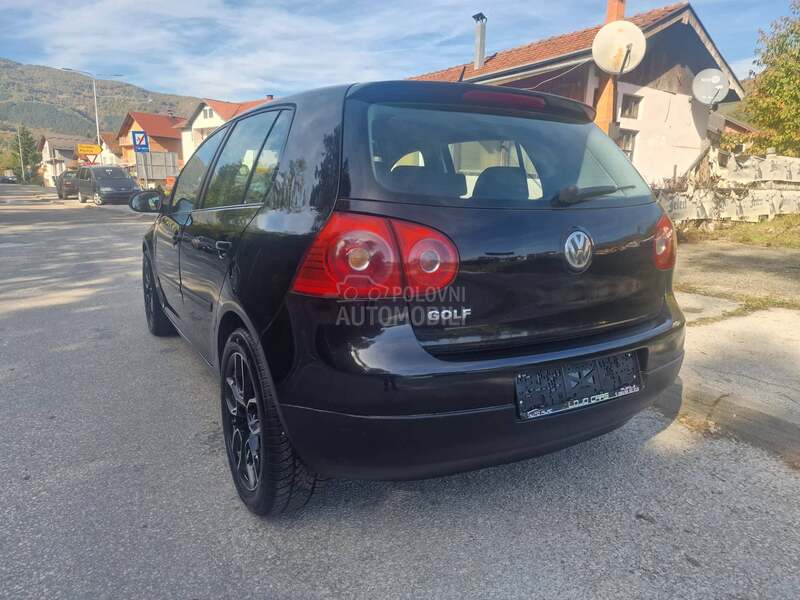 Volkswagen Golf 5 N.OV