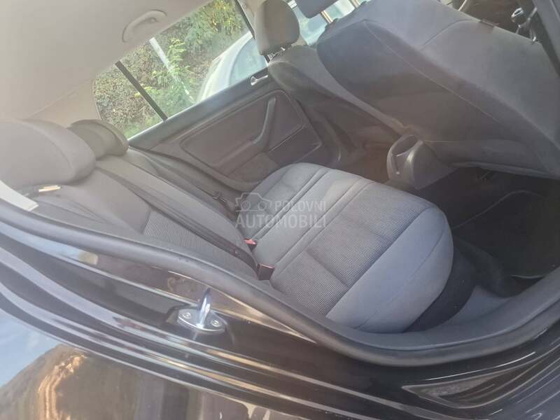 Volkswagen Golf 5 N.OV