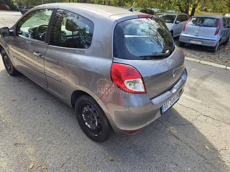 Renault Clio 