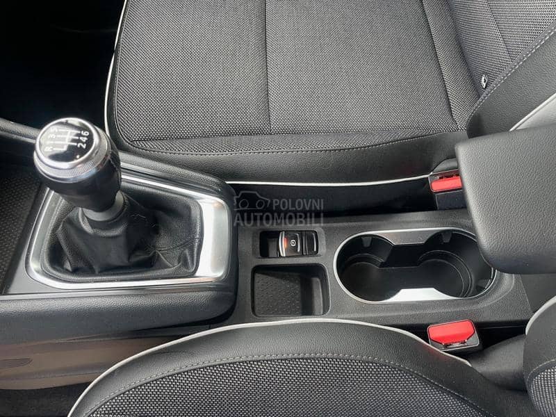 Renault Captur 1.0 Tce INTENS