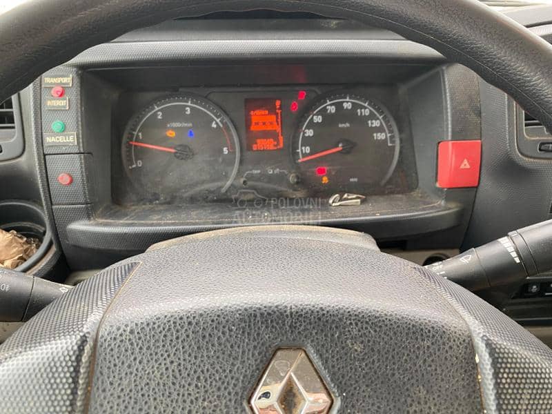 Renault Maxity 150 DXi