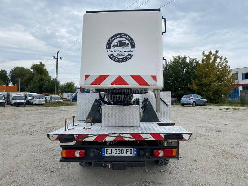 Renault Maxity 150 DXi