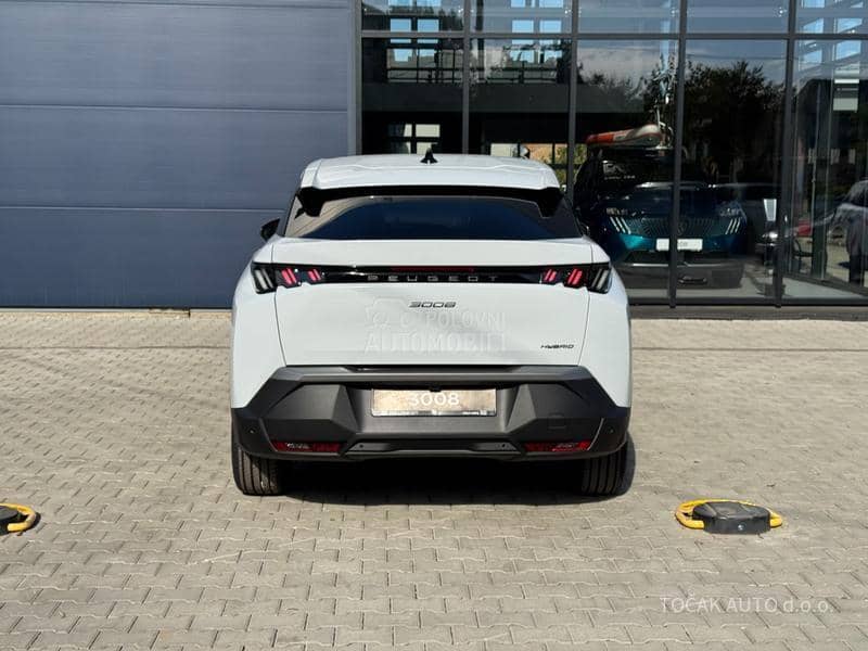 Peugeot 3008 HY Allure 136