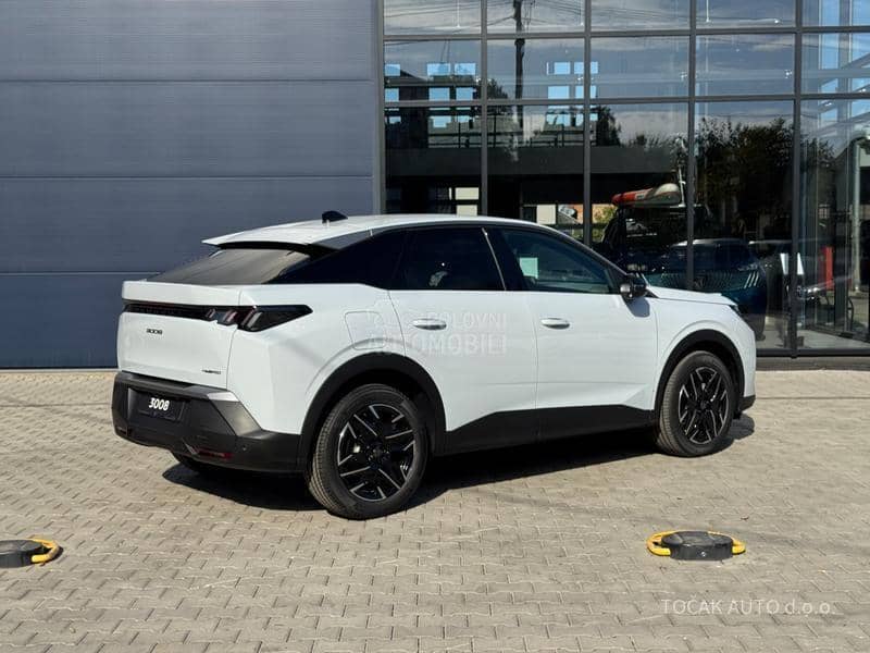 Peugeot 3008 HY Allure 136