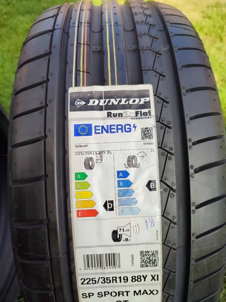 Dunlop 225/35 R19 Letnja