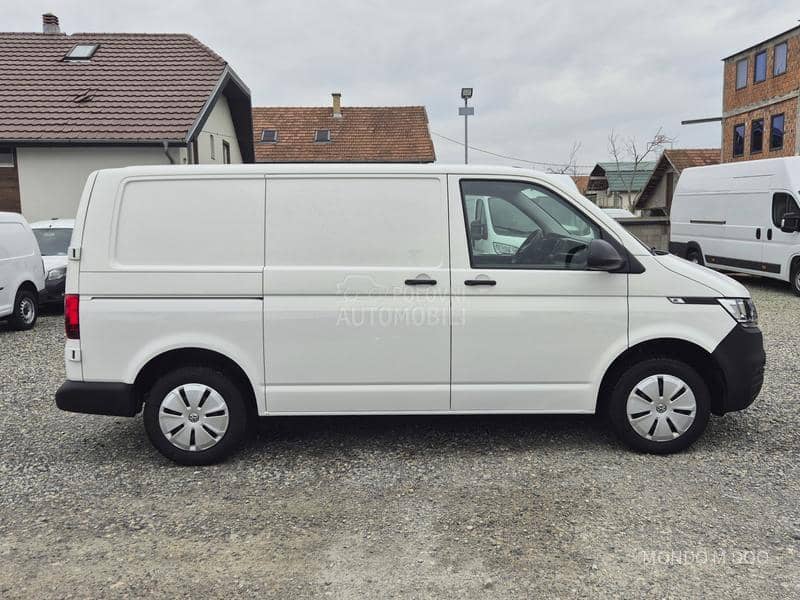 Volkswagen Transporter T6 2.0 TDI L1H1