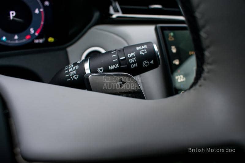 Land Rover Range Rover Velar SE D200