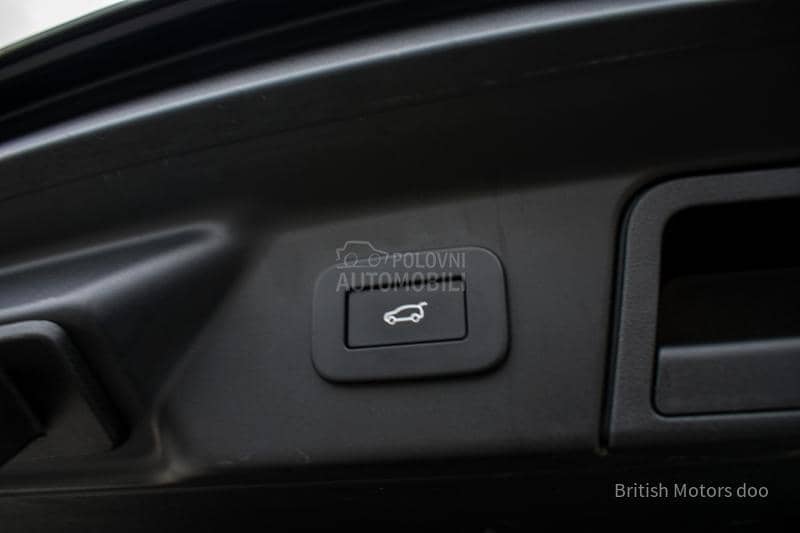 Land Rover Range Rover Velar SE D200