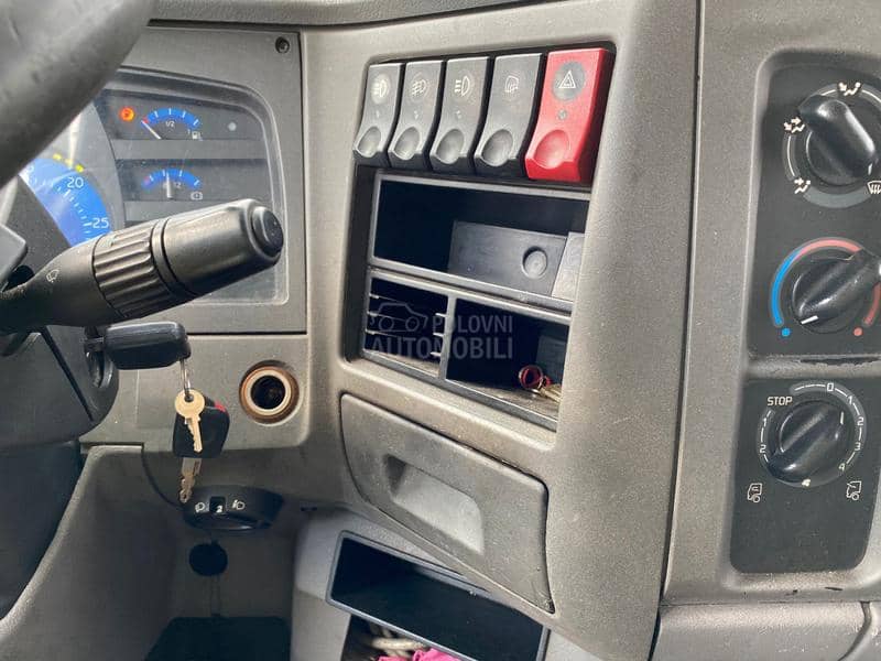 Renault Premium DCi 270