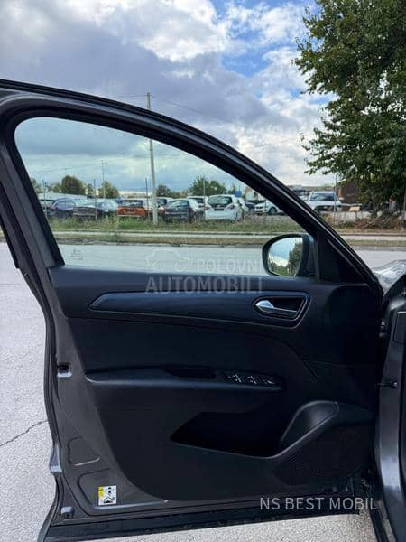 Renault Arkana 1.6 E-Tech/hybrid