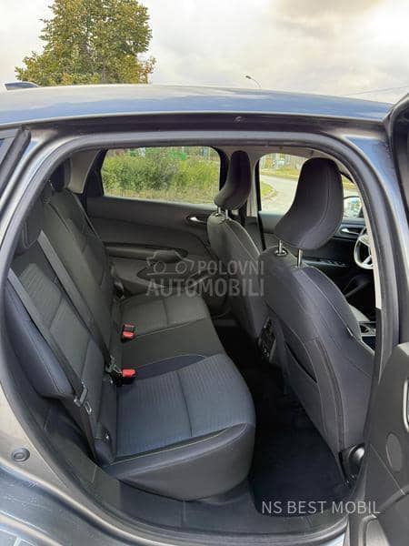 Renault Arkana 1.6 E-Tech/hybrid