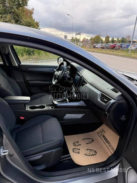 Renault Arkana 1.6 E-Tech/hybrid