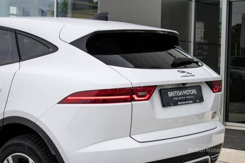 Jaguar E-Pace P 160