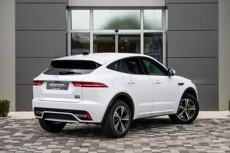 Jaguar E-Pace P 160