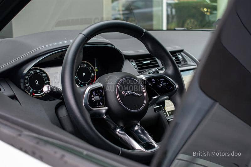Jaguar E-Pace P 160