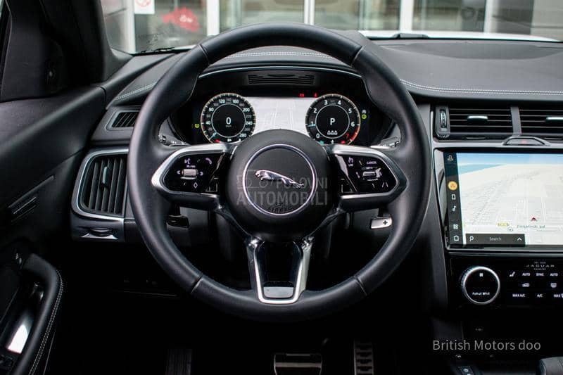 Jaguar E-Pace P 160
