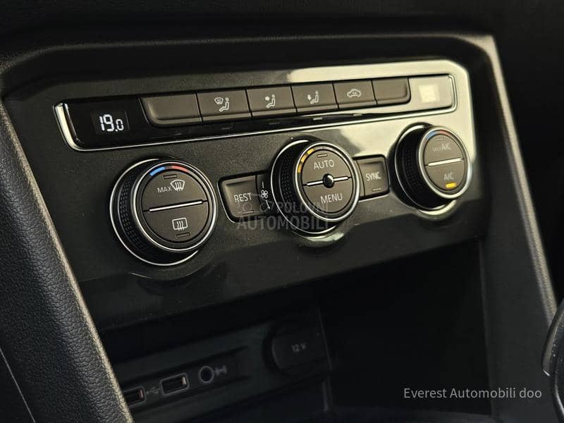 Volkswagen Tiguan 2.0 TDi / IQ / DSG