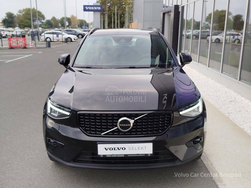 Volvo XC40 T2 PLUS DARK A/T