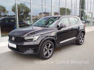 Volvo XC40 T2 PLUS DARK A/T