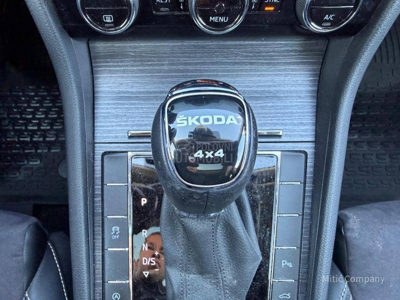 Škoda Superb Style DSG 4X4