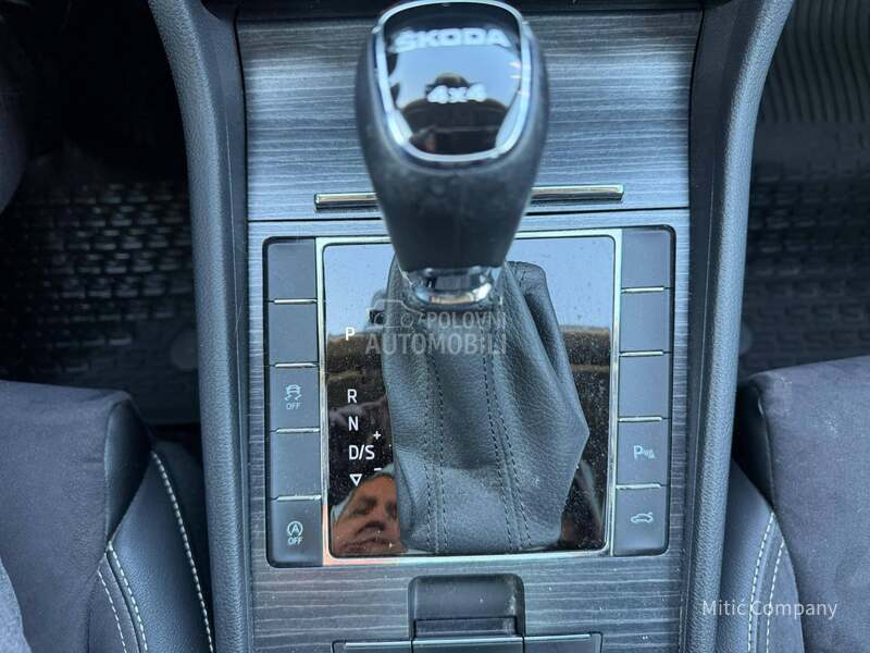 Škoda Superb Style DSG 4X4