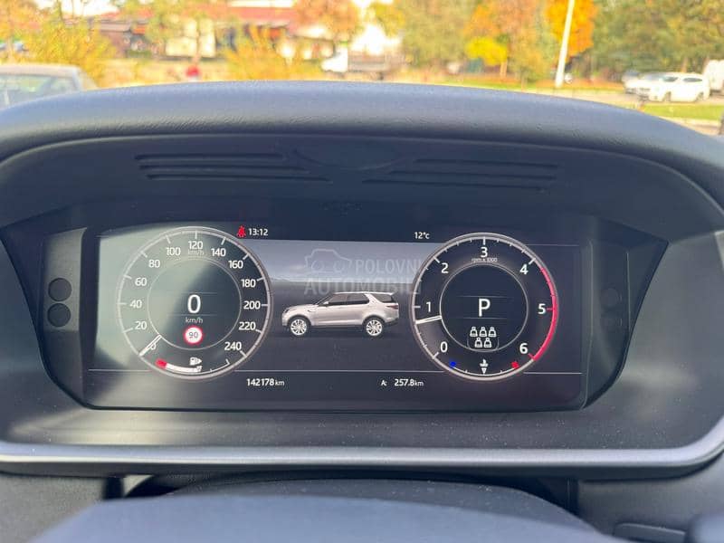 Land Rover Discovery HSE MATRIX