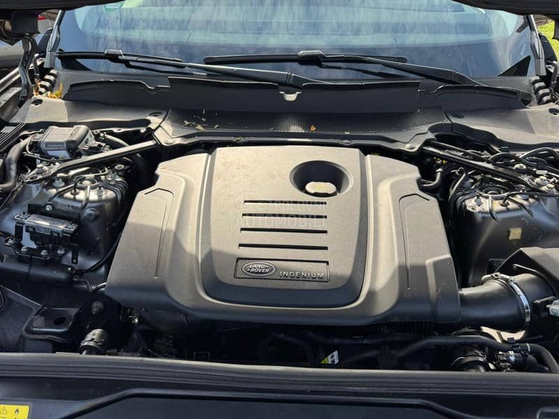 Land Rover Discovery HSE MATRIX