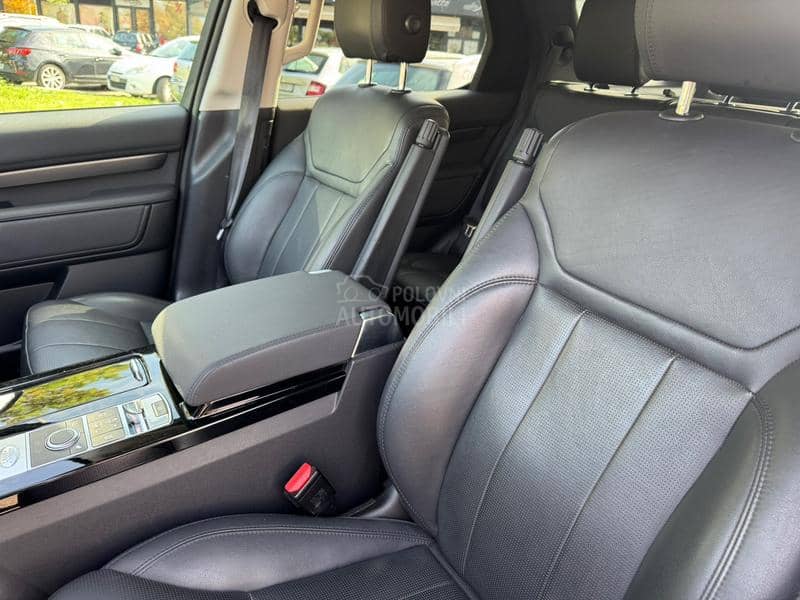 Land Rover Discovery HSE MATRIX