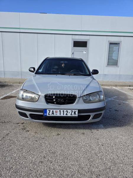Hyundai Elantra 