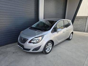 Opel Meriva 1.4 COSMO