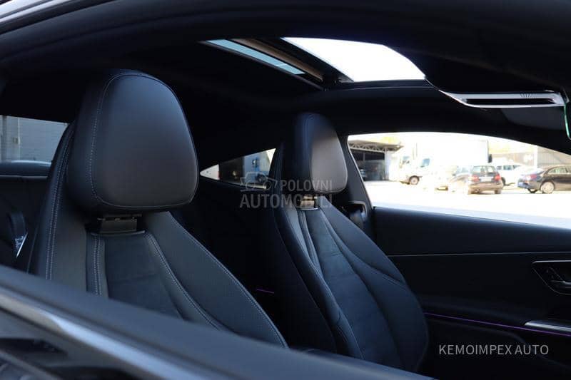 Mercedes Benz CLE 300 4M Coupe AMG