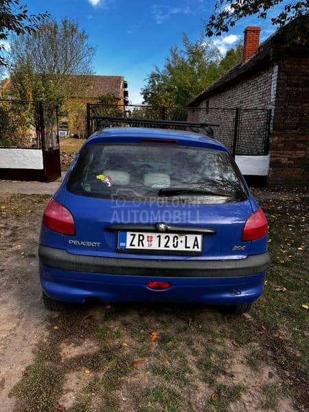 Peugeot 206 1,1
