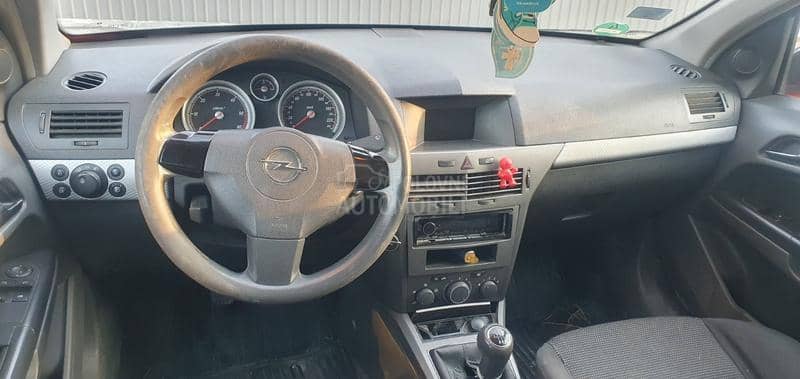 Opel Astra H 1.9