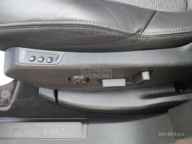 Peugeot 3008 1.2 AUTOMACIK