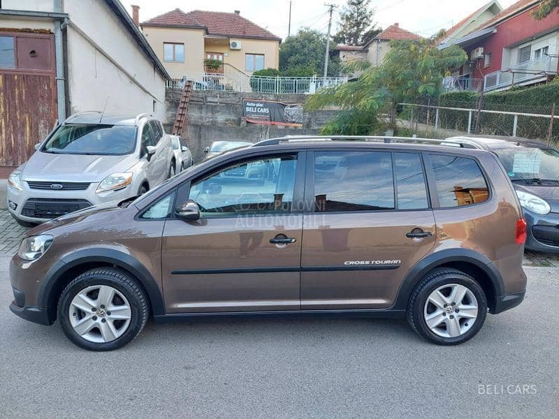 Volkswagen Touran 1.4TSI CROS GERMANY