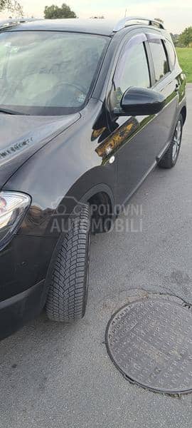 Nissan Qashqai + 2 2.0dCi 4X4