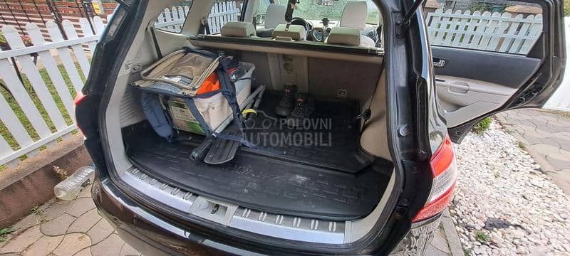 Nissan Qashqai + 2 2.0dCi 4X4