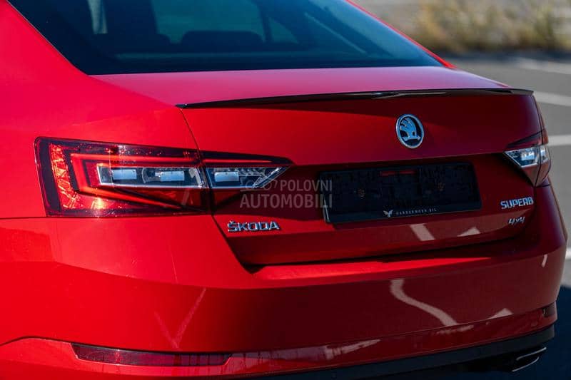 Škoda Superb 2.0TSI 4x4 SPORTLINE
