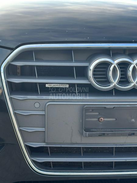 Audi A4 quattro s tronic