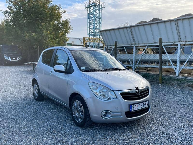 Opel Agila 1.2