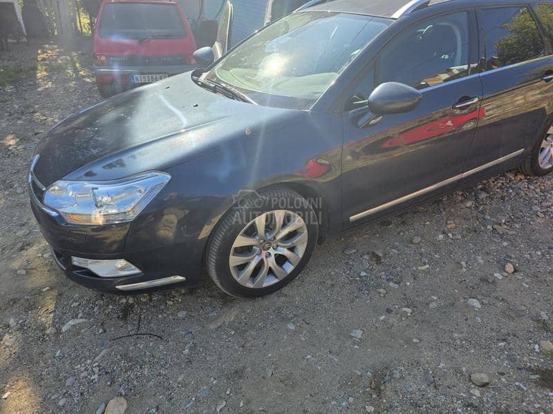 Citroen C5 -  kompletan auto u delovima