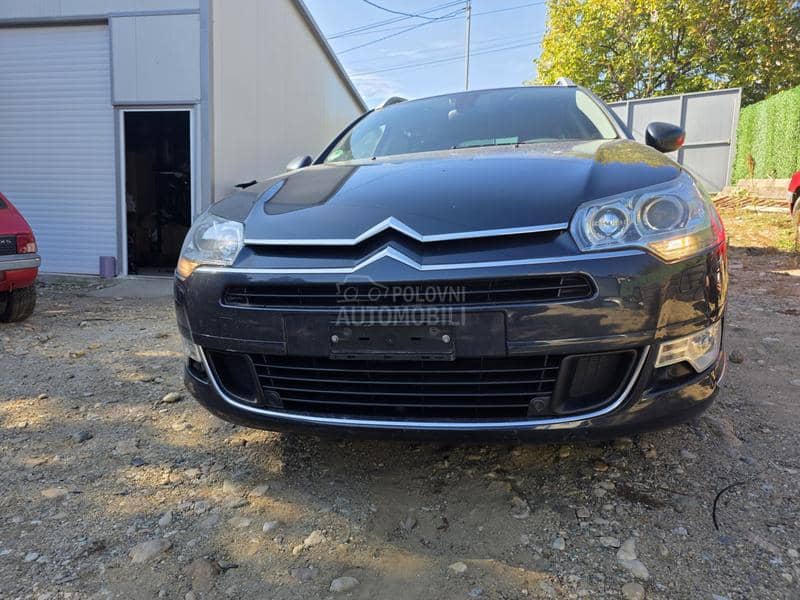 Citroen C5 -  kompletan auto u delovima