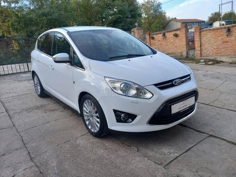 Ford C-Max GHIA-TITANIUM