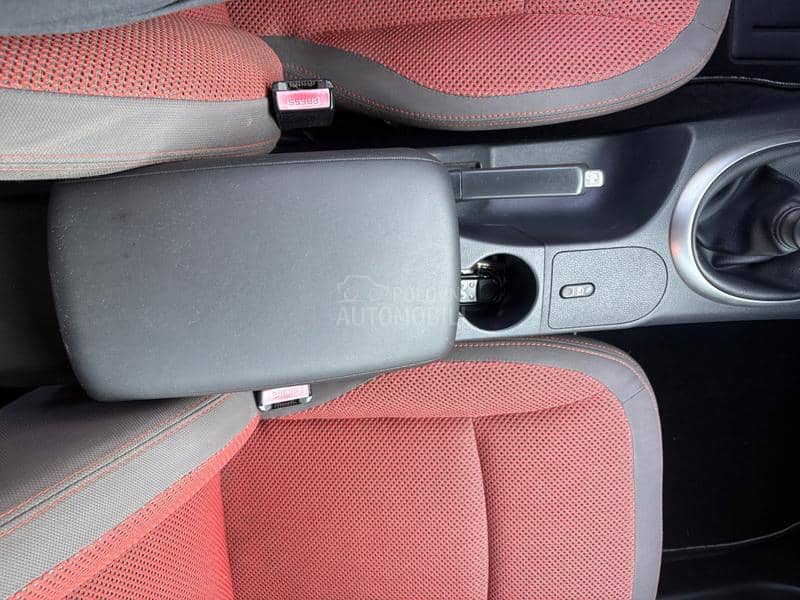 Nissan Qashqai 1.5 DCi 19o.ooo SERV