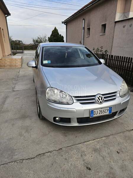 Delovi za Volkswagen Golf 5