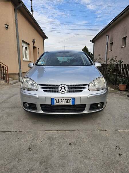 Delovi za Volkswagen Golf 5